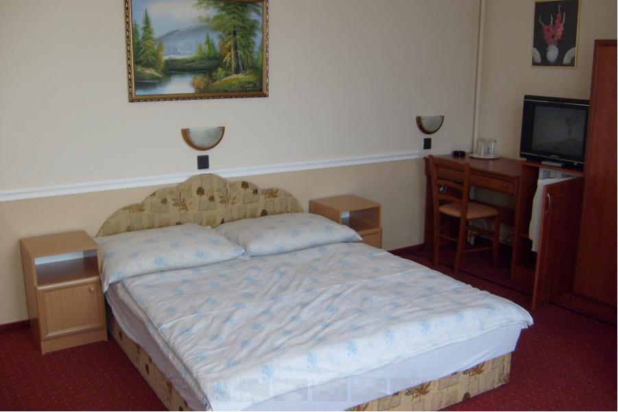 Hôtel Fonix Panzio à Pápa Chambre photo
